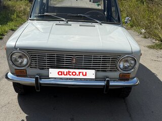 1974 Lada (ВАЗ) 2101, серый, 240000 рублей, вид 2