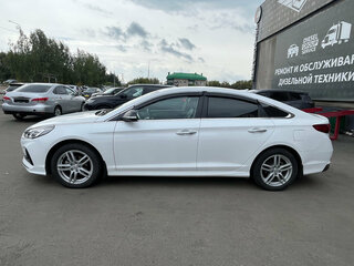 2019 Hyundai Sonata VII (LF) Рестайлинг, белый, 1899870 рублей, вид 4
