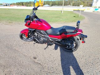 2013 Honda CTX 700, пурпурный, 568863 рублей, вид 4