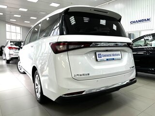 2023 Wuling Jiachen, белый, 2444444 рублей, вид 4