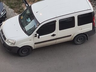 2007 Fiat Doblo I Рестайлинг, белый, 750000 рублей, вид 3