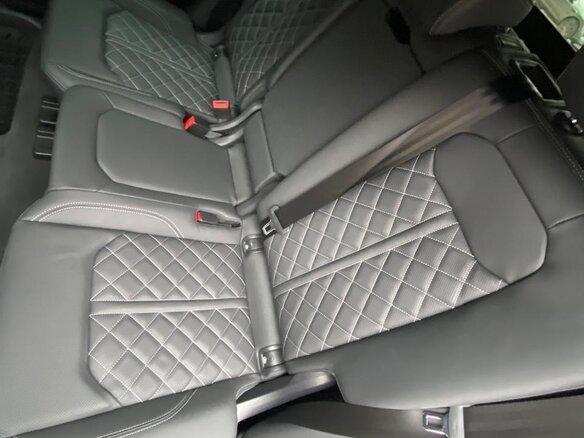 2023 Audi Q8 50 TDI I (4M), чёрный, 13350000 рублей - вид 12