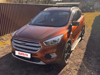 2017 Ford Kuga II Рестайлинг, коричневый, 1600000 рублей, вид 1