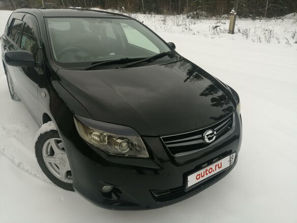 2011 Toyota Corolla Fielder X (E140, E150) Рестайлинг, чёрный, 1095000 рублей - вид 1