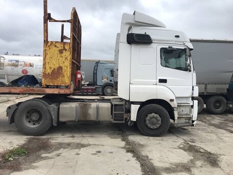 2003 Mercedes-Benz Axor, белый, 800000 рублей, вид 2