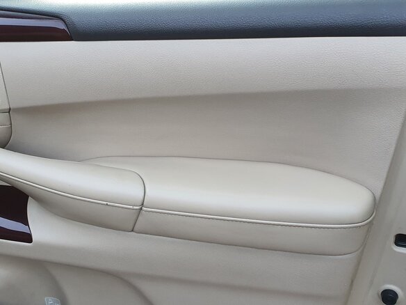 2013 Lexus LX 570 III Рестайлинг, чёрный, 3660000 рублей - вид 6