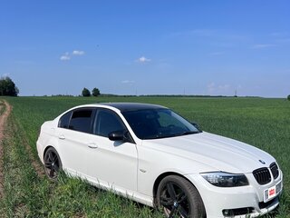 2011 BMW 3 серии 318i V (E90/E91/E92/E93) Рестайлинг, белый, 850000 рублей, вид 3