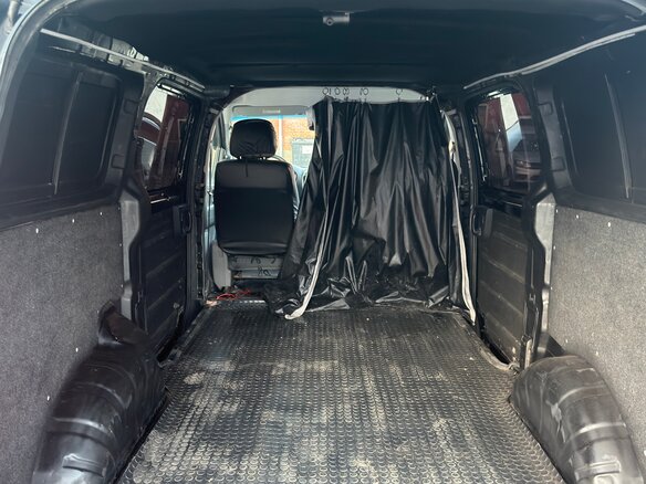 2008 Hyundai Grand Starex I, чёрный, 635000 рублей - вид 9