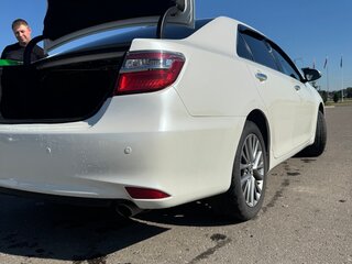 2017 Toyota Camry VII (XV50) Рестайлинг, белый, 2450000 рублей, вид 5