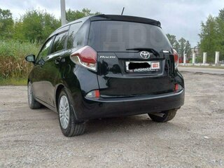 2015 Toyota Ractis II, чёрный, 1200000 рублей, вид 3