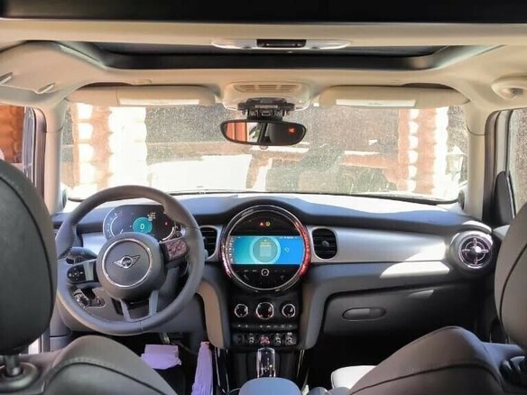 2022 Mini Hatch Cooper S III (F55/F56) Рестайлинг 2, серый, 3400000 рублей - вид 13