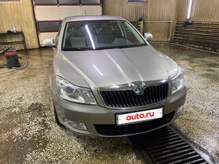 2012 Skoda Octavia II (A5) Рестайлинг, коричневый, 975000 рублей, вид 3