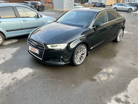 2020 Audi A3 III (8V) Рестайлинг, чёрный, 2200000 рублей - вид 2