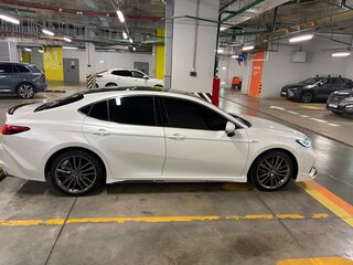 2024 Toyota Camry IX (XV80) China Market, белый, 3650000 рублей, вид 4