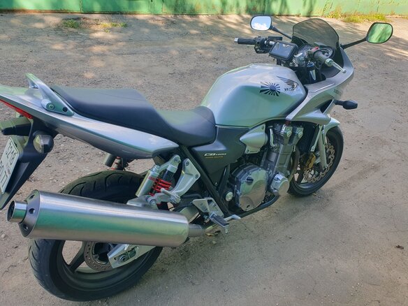 2007 Honda CB 1300, серебристый, 550000 рублей - вид 6
