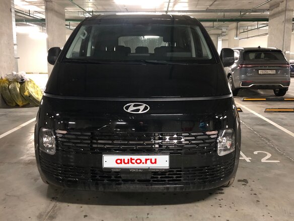 2025 Hyundai Staria I, чёрный - вид 18