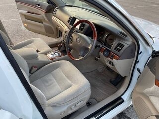 2004 Toyota Mark II IX (X110), белый, 1100000 рублей, вид 4