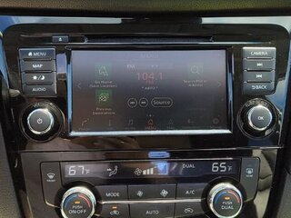 2018 Nissan Rogue II Рестайлинг, белый, 1900000 рублей, вид 5
