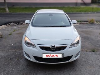 2011 Opel Astra J, белый, 650000 рублей, вид 1