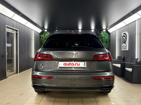 2018 Audi Q5 II (FY), серый, 4000000 рублей, вид 4