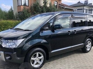 2015 Mitsubishi Delica D:5 I, зелёный, 2500000 рублей, вид 1