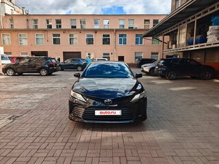 2022 Toyota Camry VIII (XV70) Рестайлинг, чёрный, 3800000 рублей, вид 1