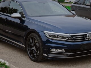 2019 Volkswagen Passat B8, синий, 3080000 рублей, вид 5