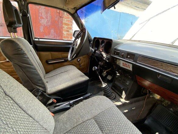 1993 ГАЗ 24 «Волга» 2411 II (2410), серебристый, 125000 рублей - вид 21