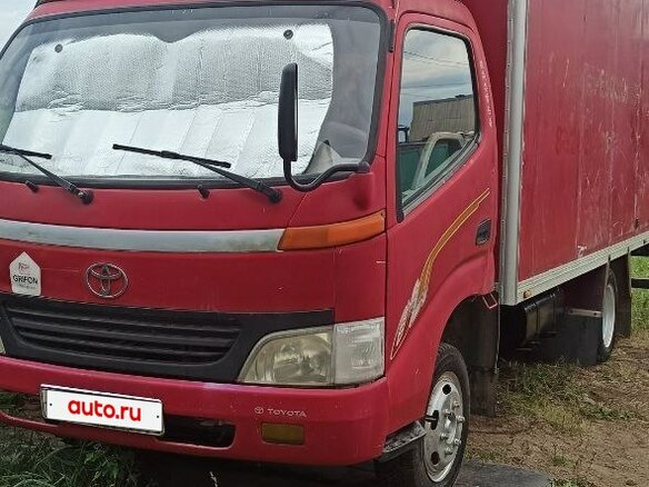2008 Toyota Dyna, красный, 1800000 рублей - вид 12