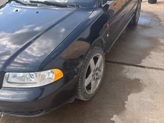 1997 Audi A4 I (B5), чёрный, 300000 рублей, вид 1