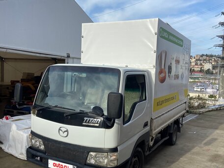 2003 Mazda Titan, белый, 1100000 рублей, вид 2