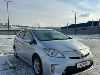 2011 Toyota Prius III Рестайлинг (XW30), серый, 1170000 рублей, вид 3