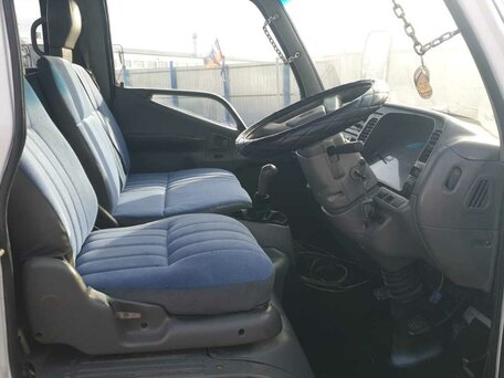1997 Fuso (Mitsubishi) Canter, белый, 1300000 рублей, вид 3