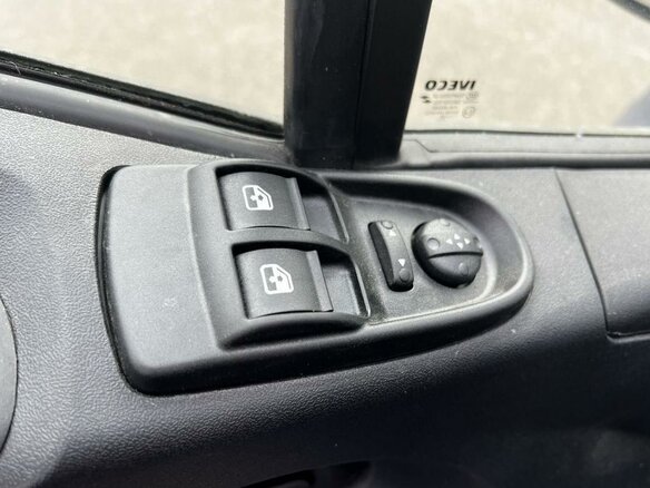 2024 Iveco Daily, синий, 4590000 рублей - вид 7