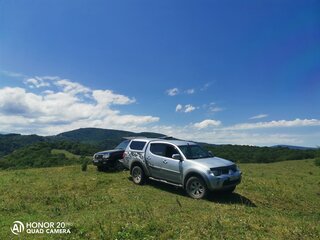 2013 Mitsubishi L200 IV, серебристый, 1990000 рублей, вид 1