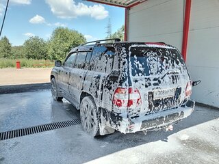 2005 Toyota Land Cruiser 100 Series Рестайлинг 2, чёрный, 1950000 рублей, вид 4