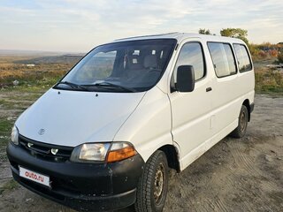 1996 Toyota HiAce XH10, белый, 479999 рублей, вид 1