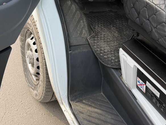 2003 Mercedes-Benz Sprinter Classic, белый, 1300000 рублей - вид 6