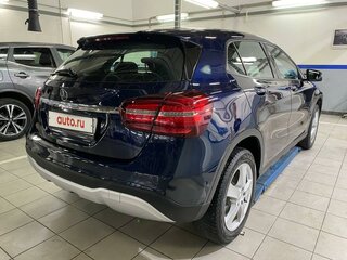 2018 Mercedes-Benz GLA 200 I (X156) Рестайлинг, синий, 2150000 рублей, вид 3