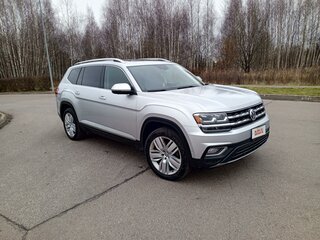 2017 Volkswagen Atlas I, серебристый, 2000000 рублей, вид 3