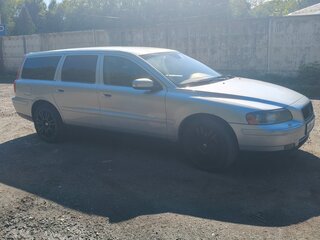 2006 Volvo V70 II Рестайлинг, серебристый, 680000 рублей, вид 4