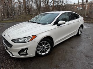2019 Ford Fusion (North America) II Рестайлинг, белый, 2150000 рублей, вид 1