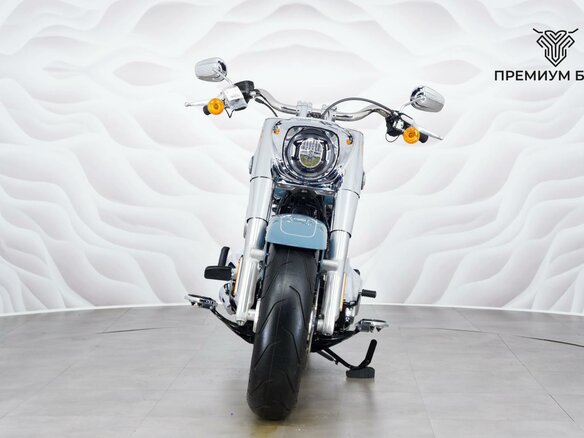 2024 Harley-Davidson Fat Boy, синий, 2727000 рублей - вид 3