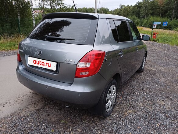 2013 Skoda Fabia II Рестайлинг, серый - вид 3