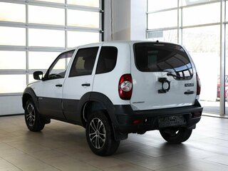 2014 Chevrolet Niva I Рестайлинг, белый, 500000 рублей, вид 4