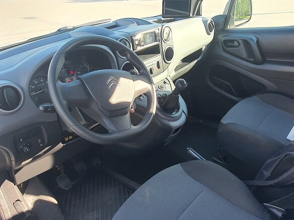 2022 Citroen Berlingo, белый, 2200000 рублей - вид 10
