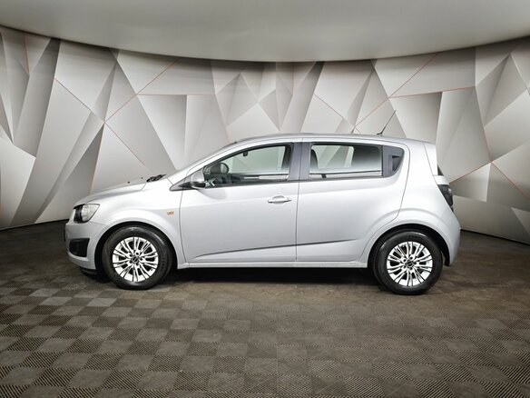2014 Chevrolet Aveo II, серебристый - вид 4