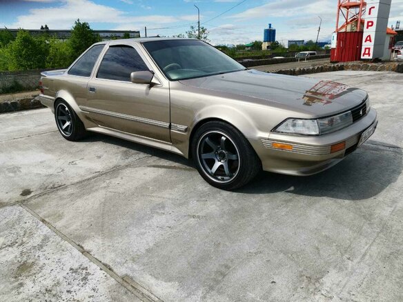 1986 Toyota Soarer II (Z20), золотистый - вид 4