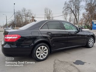 2013 Mercedes-Benz E-Класс 200 7G-Tronic IV (W212, S212, C207), чёрный, 1850000 рублей, вид 4