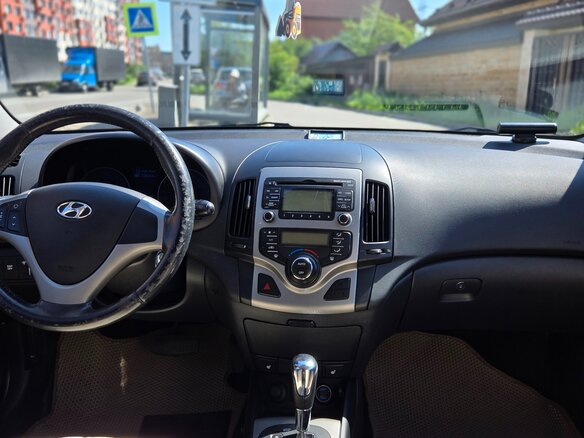 2011 Hyundai i30 I Рестайлинг, бежевый, 760000 рублей - вид 8